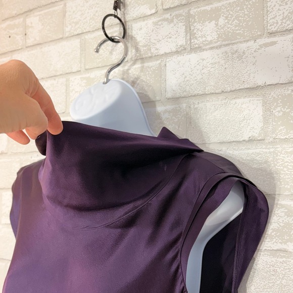 Banana Republic Silk Cowlneck Sleeveless Top Womens Medium Romantic Holiday Luxe - Picture 5 of 9